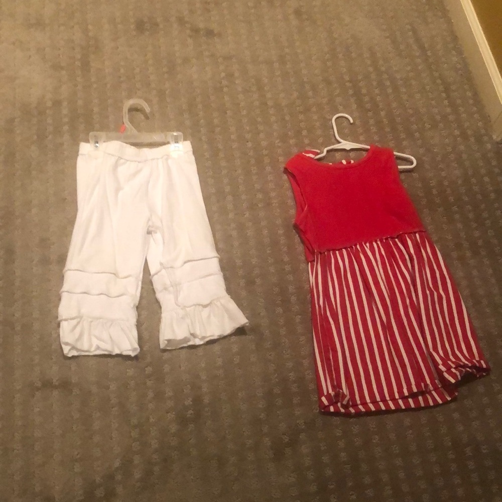 Matching ruffle set